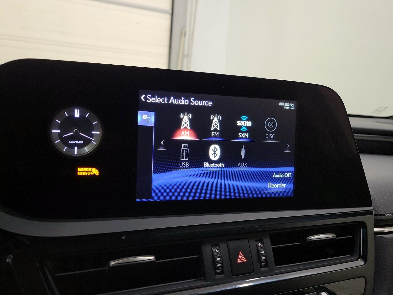 2022 Lexus ES Hybrid 300h - Photo 16