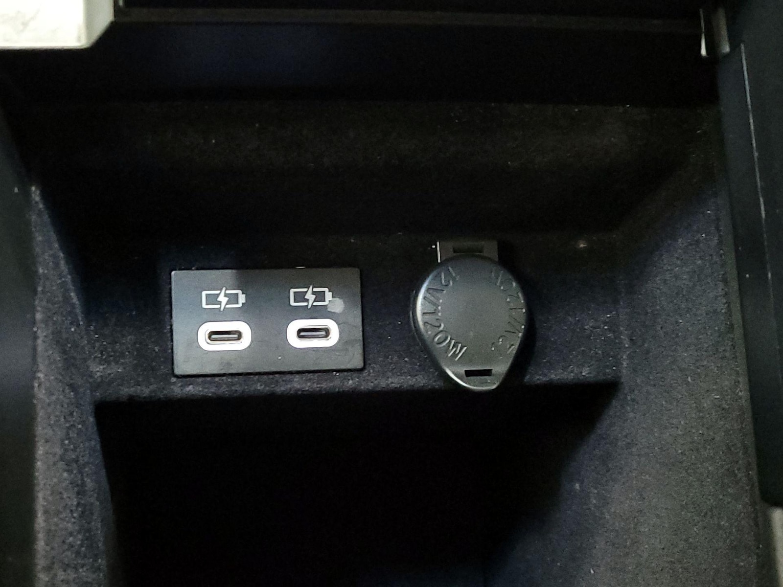2022 Lexus ES Hybrid 300h - Photo 19