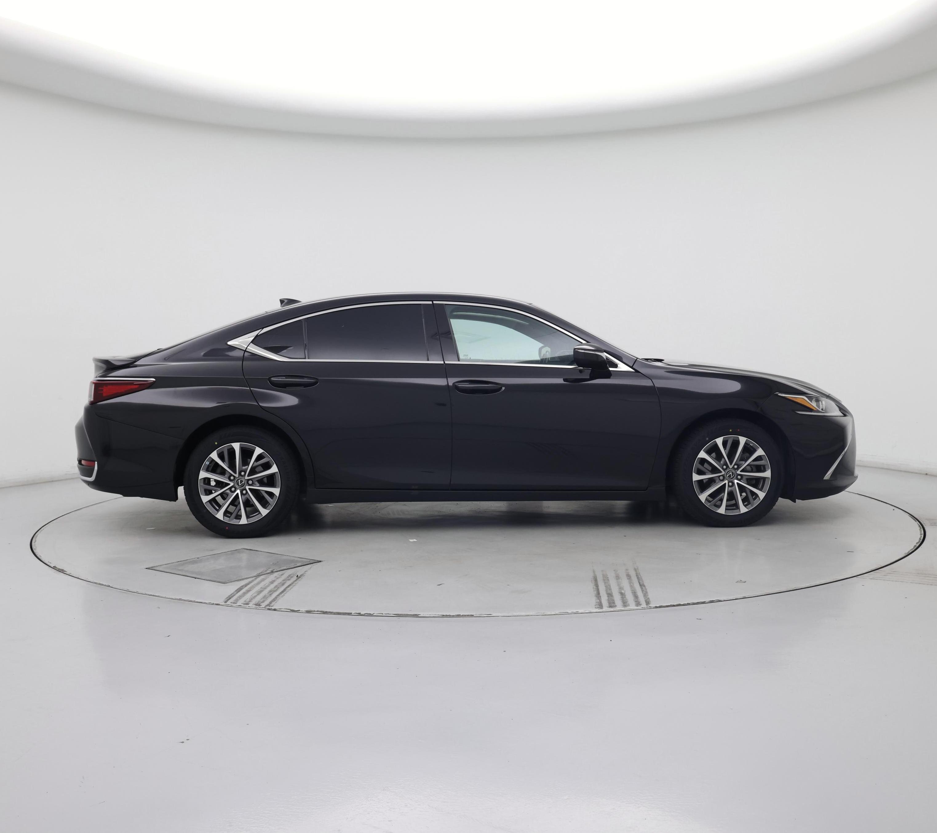 Thumbnail: 2022 Lexus ES - 7