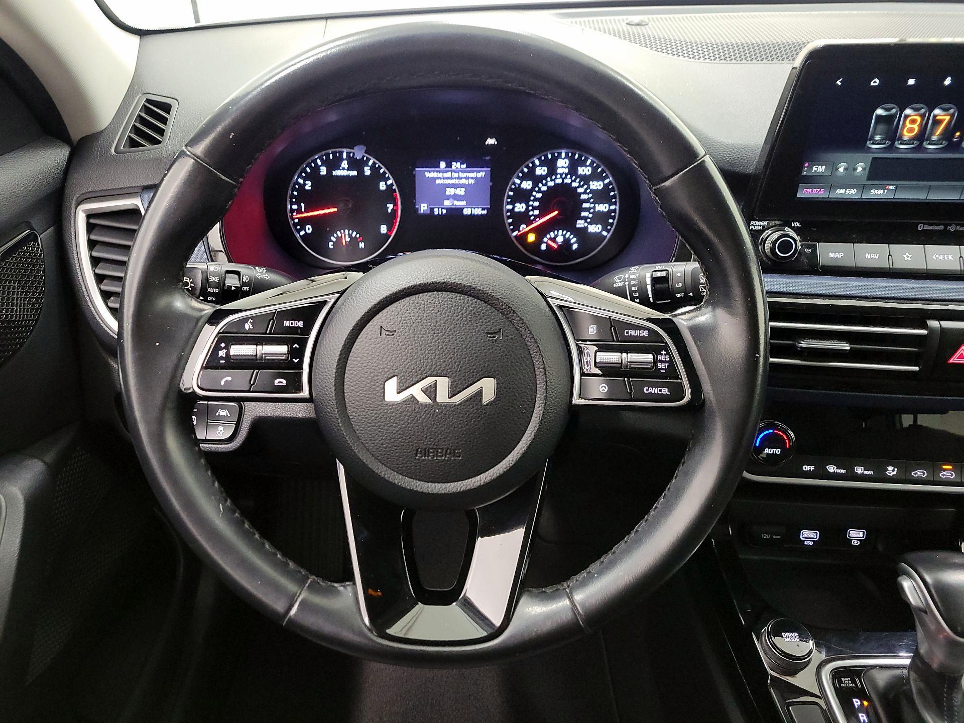 Thumbnail: 2022 Kia Seltos - 10