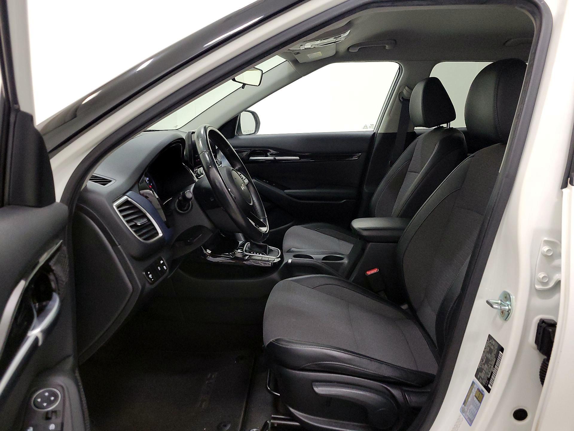 Thumbnail: 2022 Kia Seltos - 11