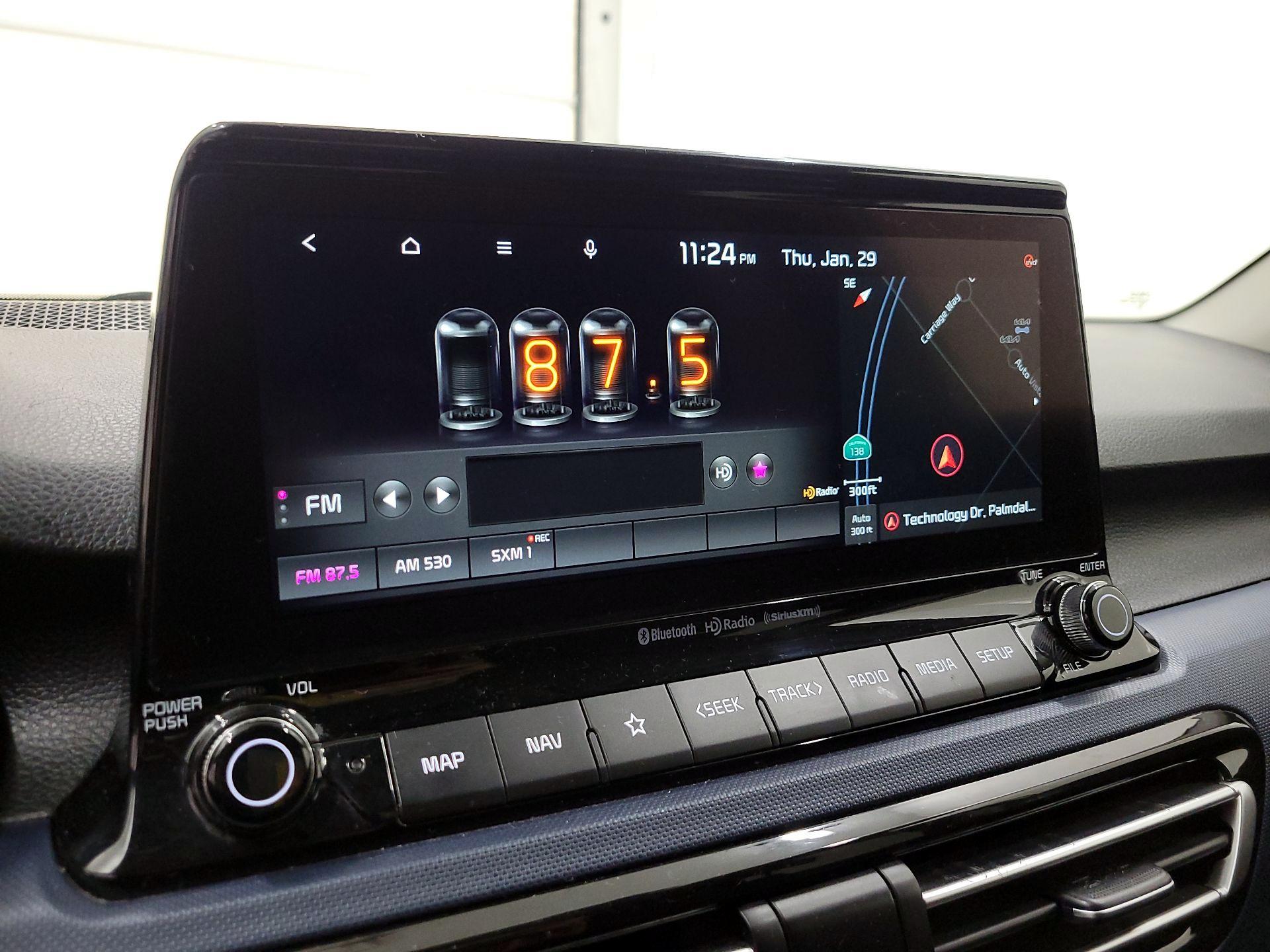 Thumbnail: 2022 Kia Seltos - 16