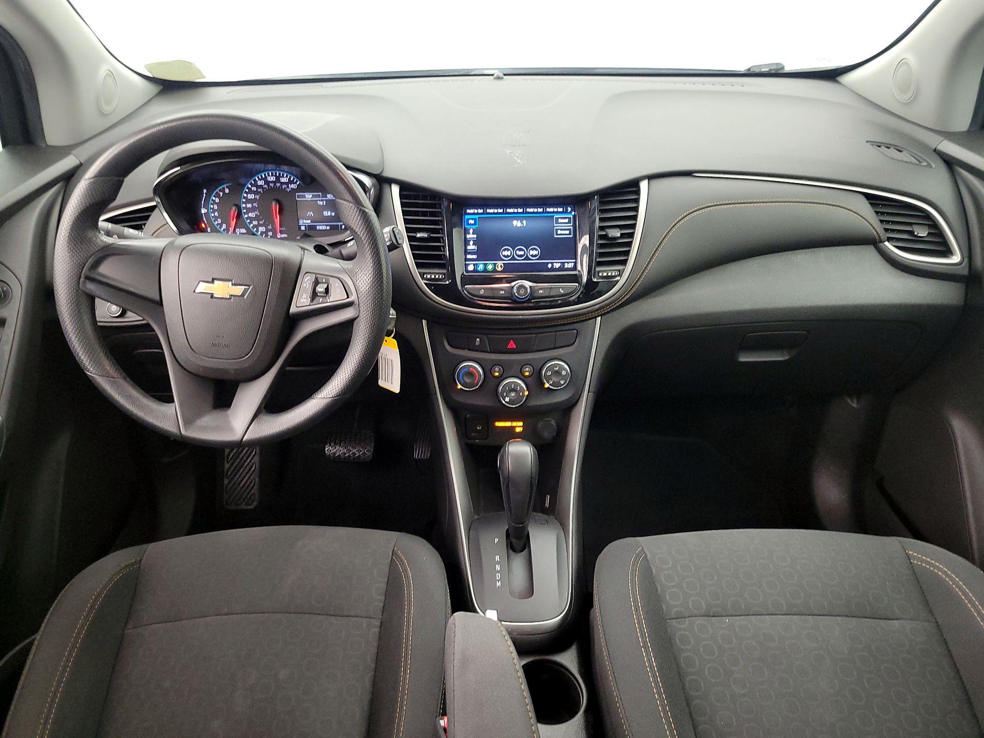 Thumbnail: 2018 Chevrolet Trax - 9