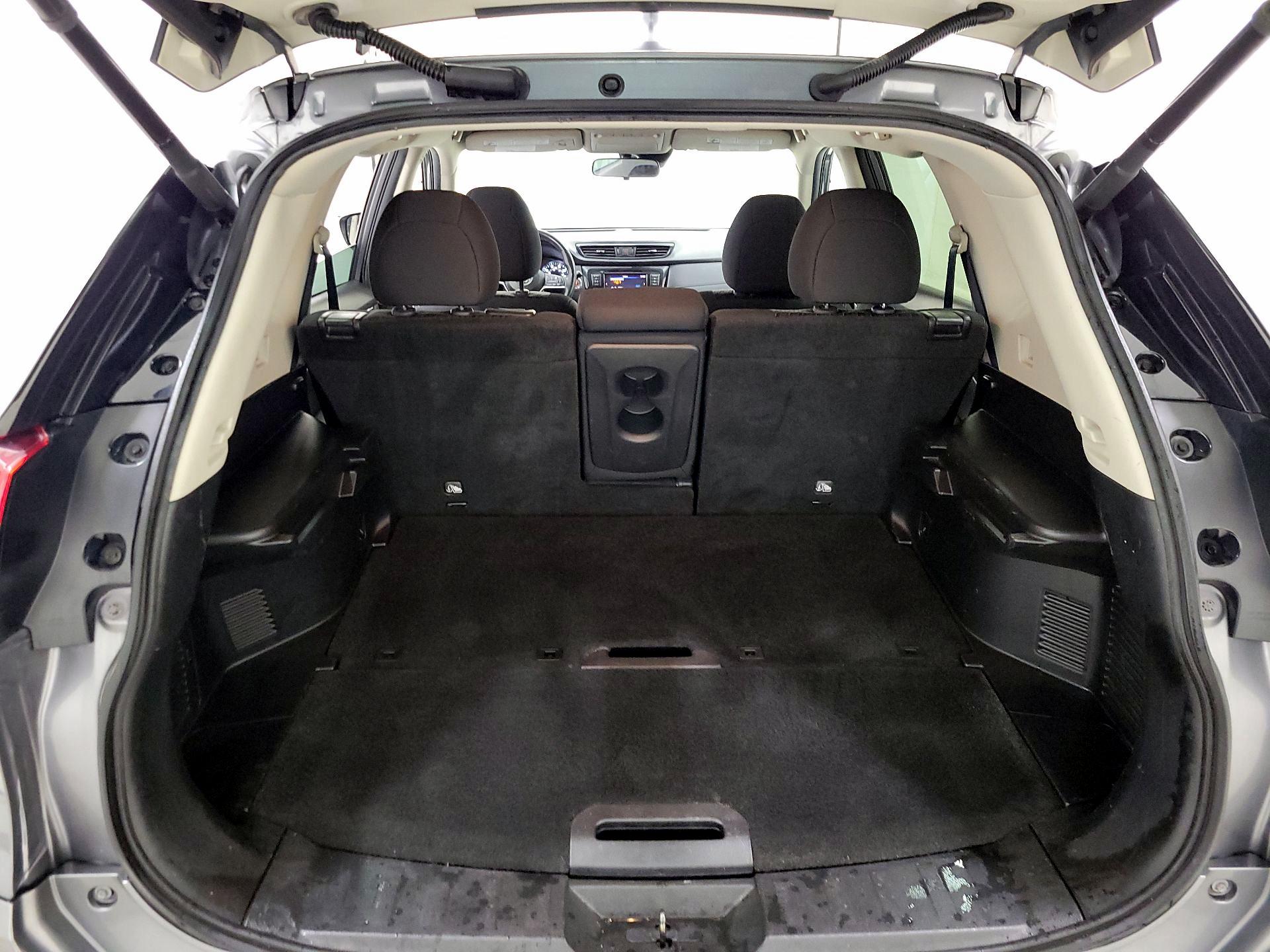 Thumbnail: 2019 Nissan Rogue - 20