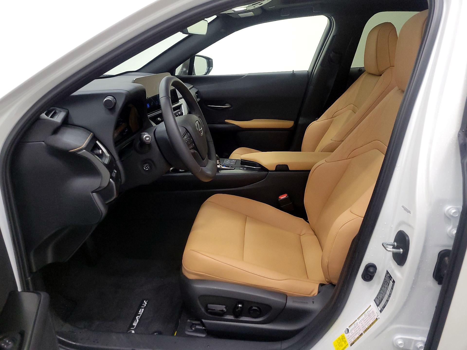 Thumbnail: 2025 Lexus UX - 11