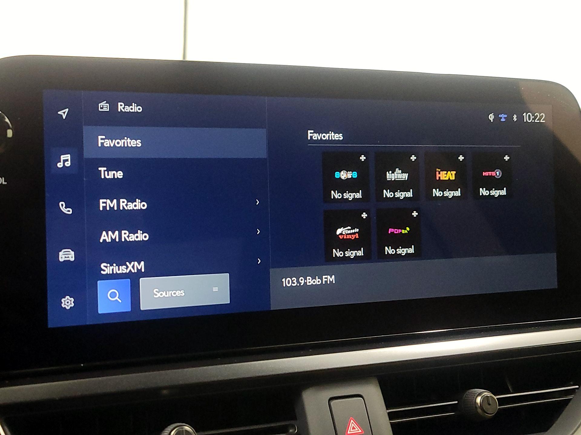 Thumbnail: 2025 Lexus UX - 16