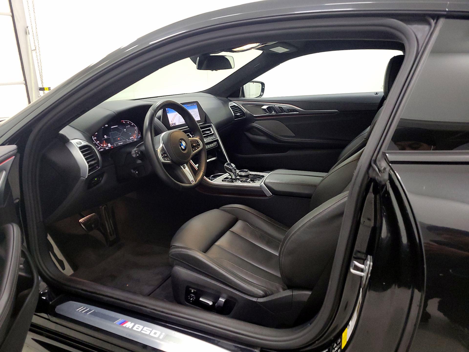 Thumbnail: 2019 BMW 8 Series - 11