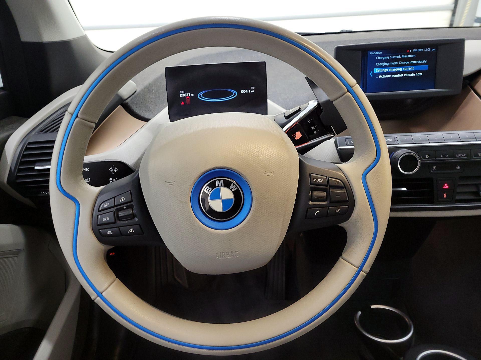 Thumbnail: 2019 BMW i3 - 10
