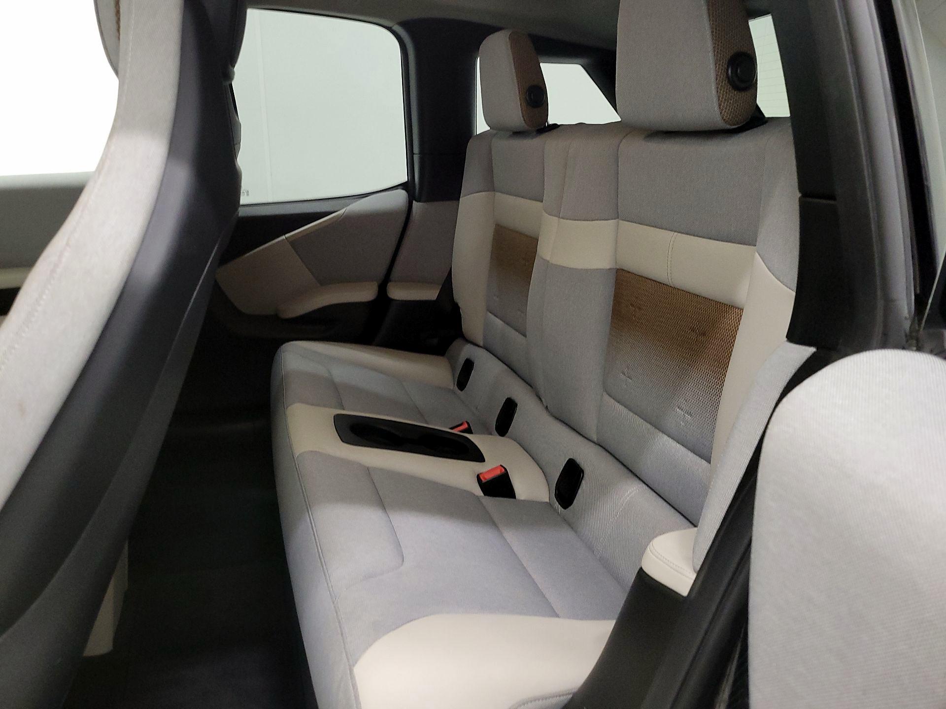 Thumbnail: 2019 BMW i3 - 20