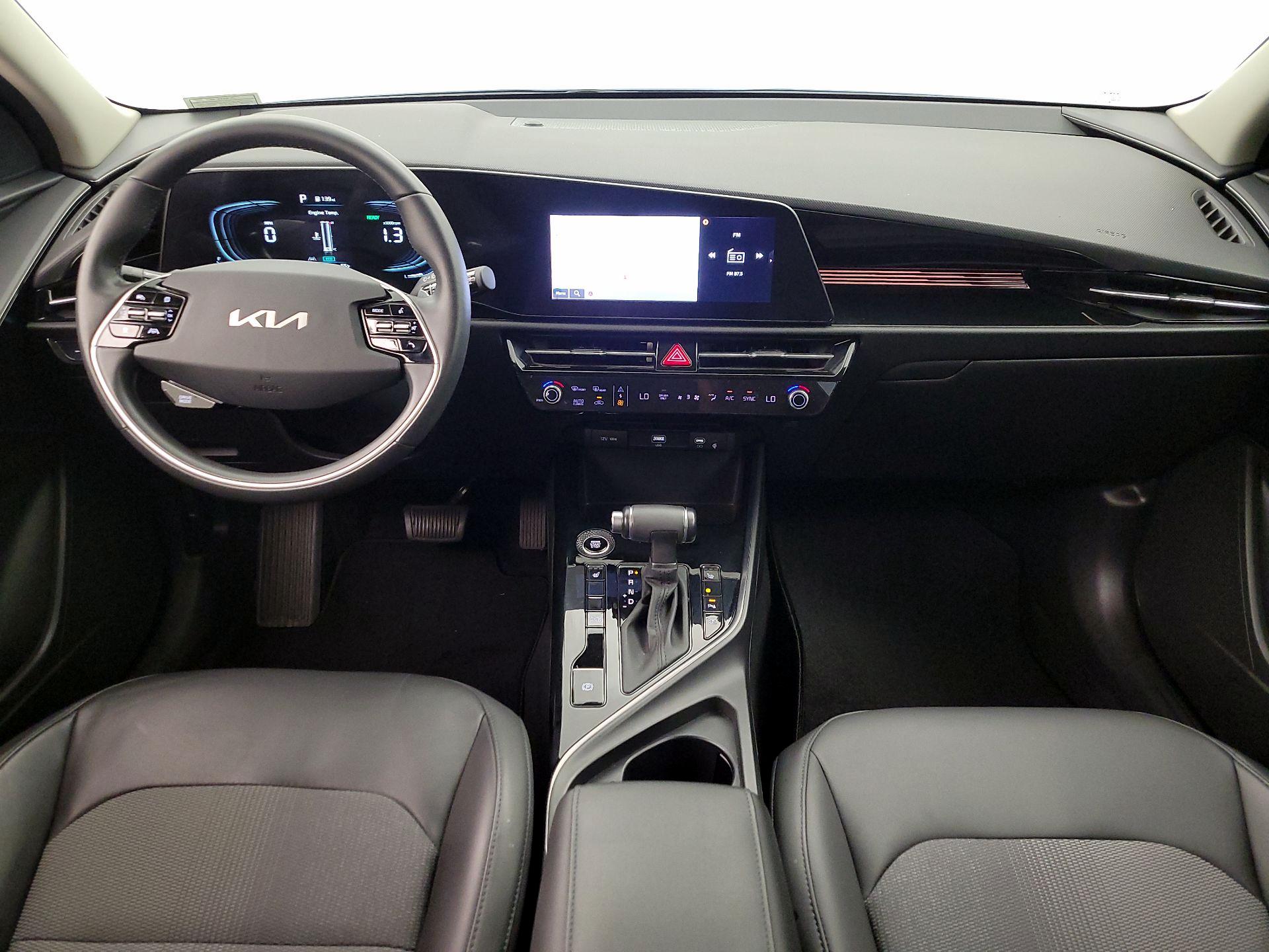 Thumbnail: 2023 Kia Niro - 9