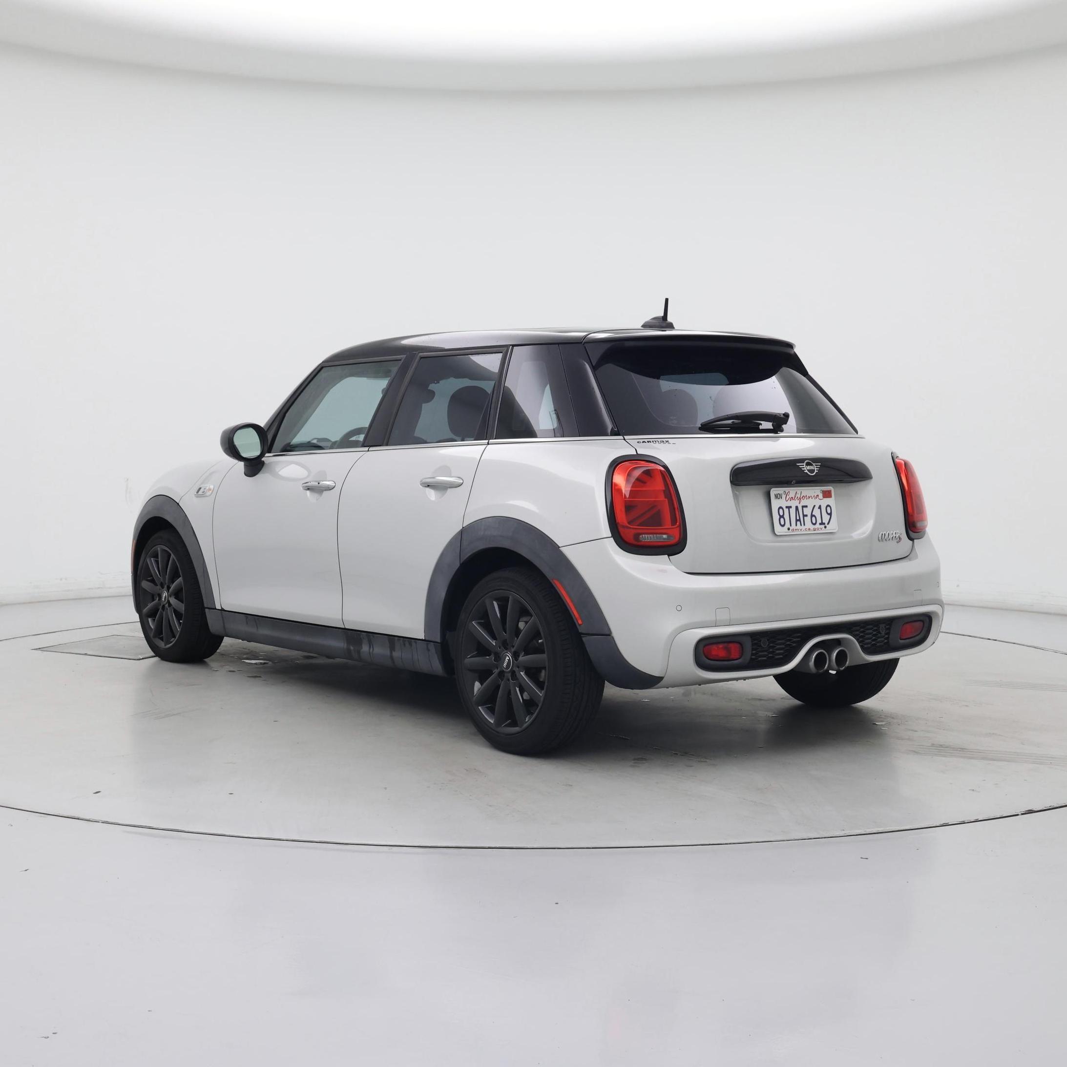 Thumbnail: 2021 MINI Cooper Hardtop - 2