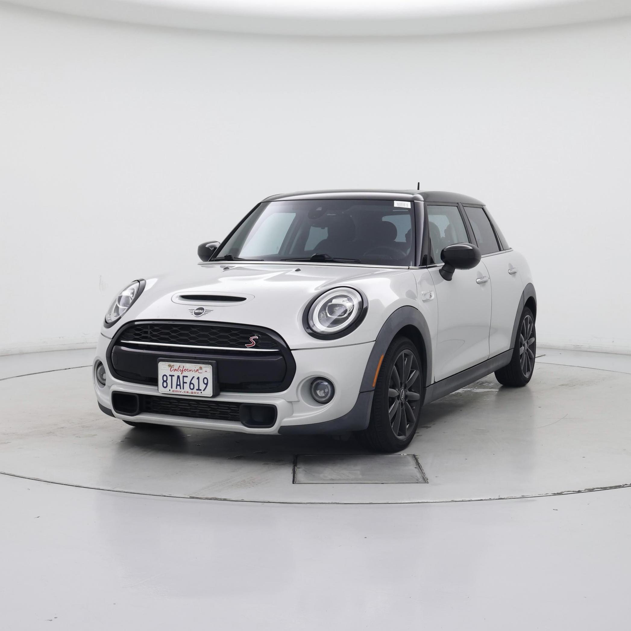 Thumbnail: 2021 MINI Cooper Hardtop - 4