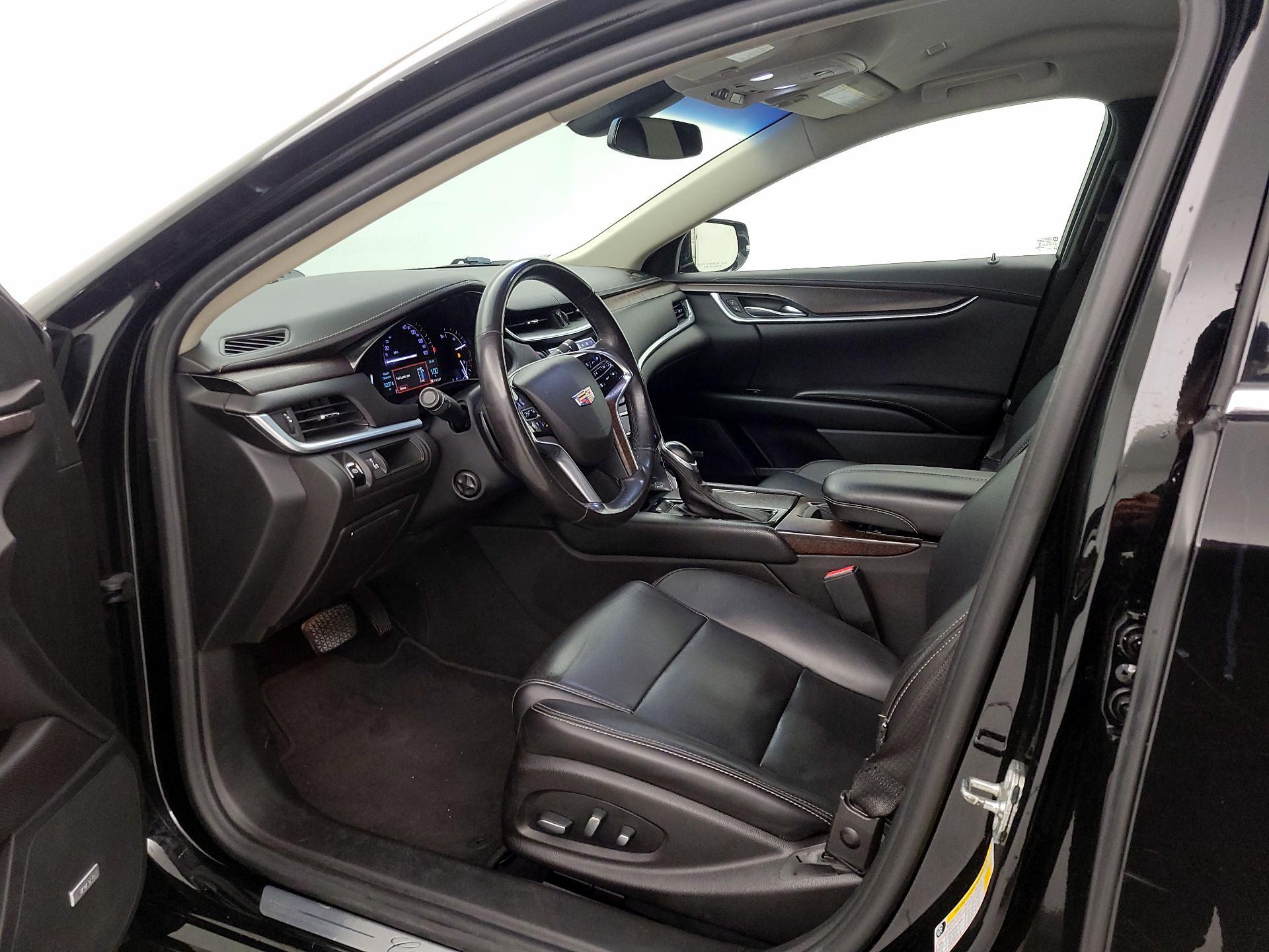 Thumbnail: 2018 Cadillac XTS - 11