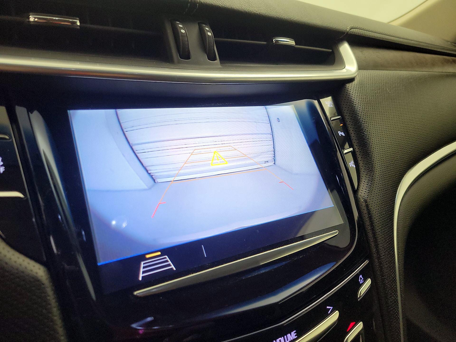 Thumbnail: 2018 Cadillac XTS - 15