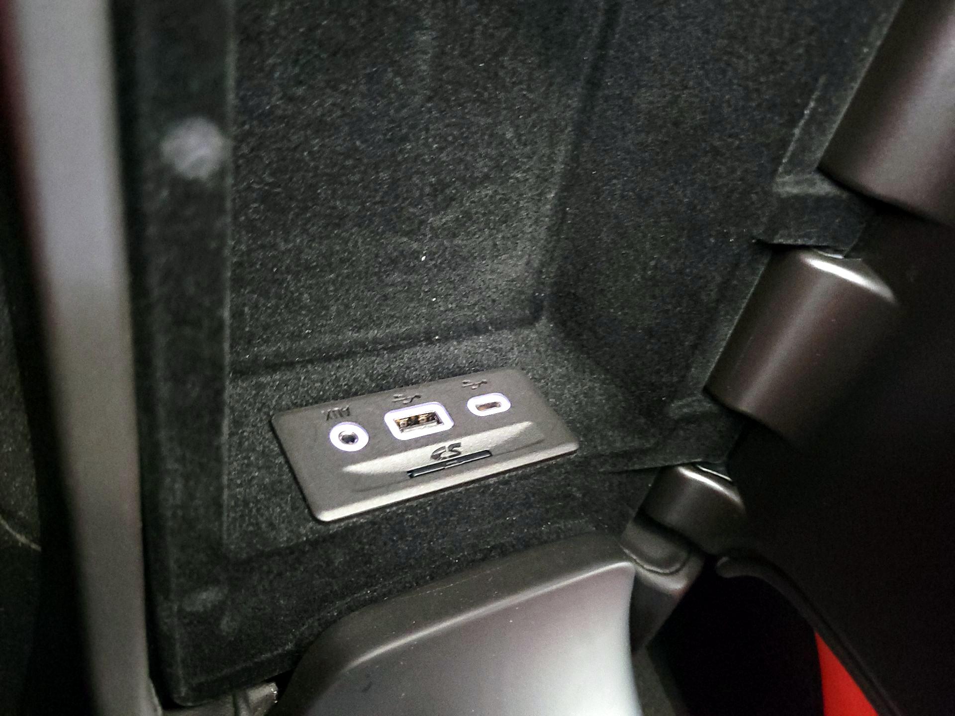 Thumbnail: 2021 Chevrolet Corvette - 19