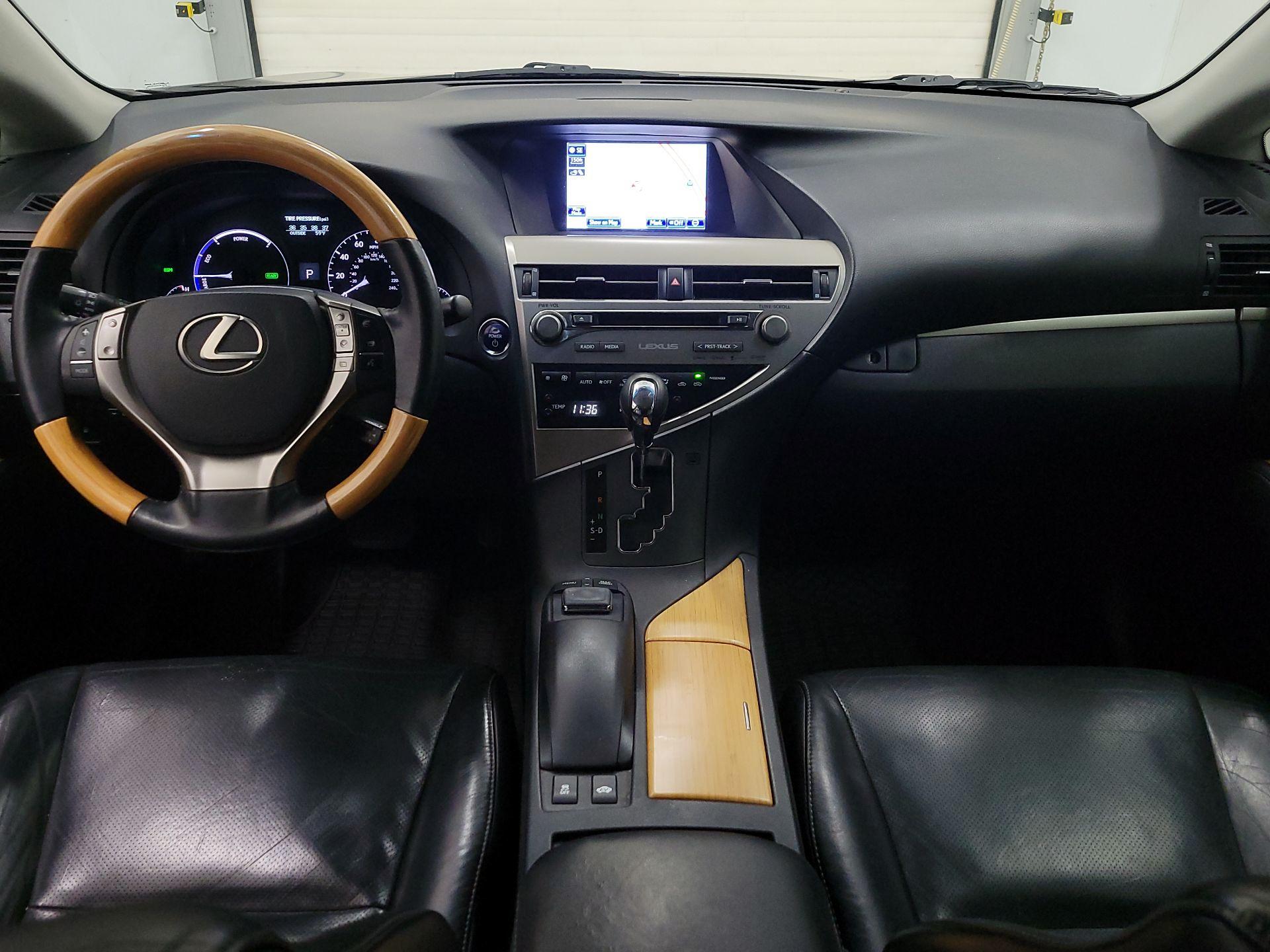 Thumbnail: 2015 Lexus RX - 9