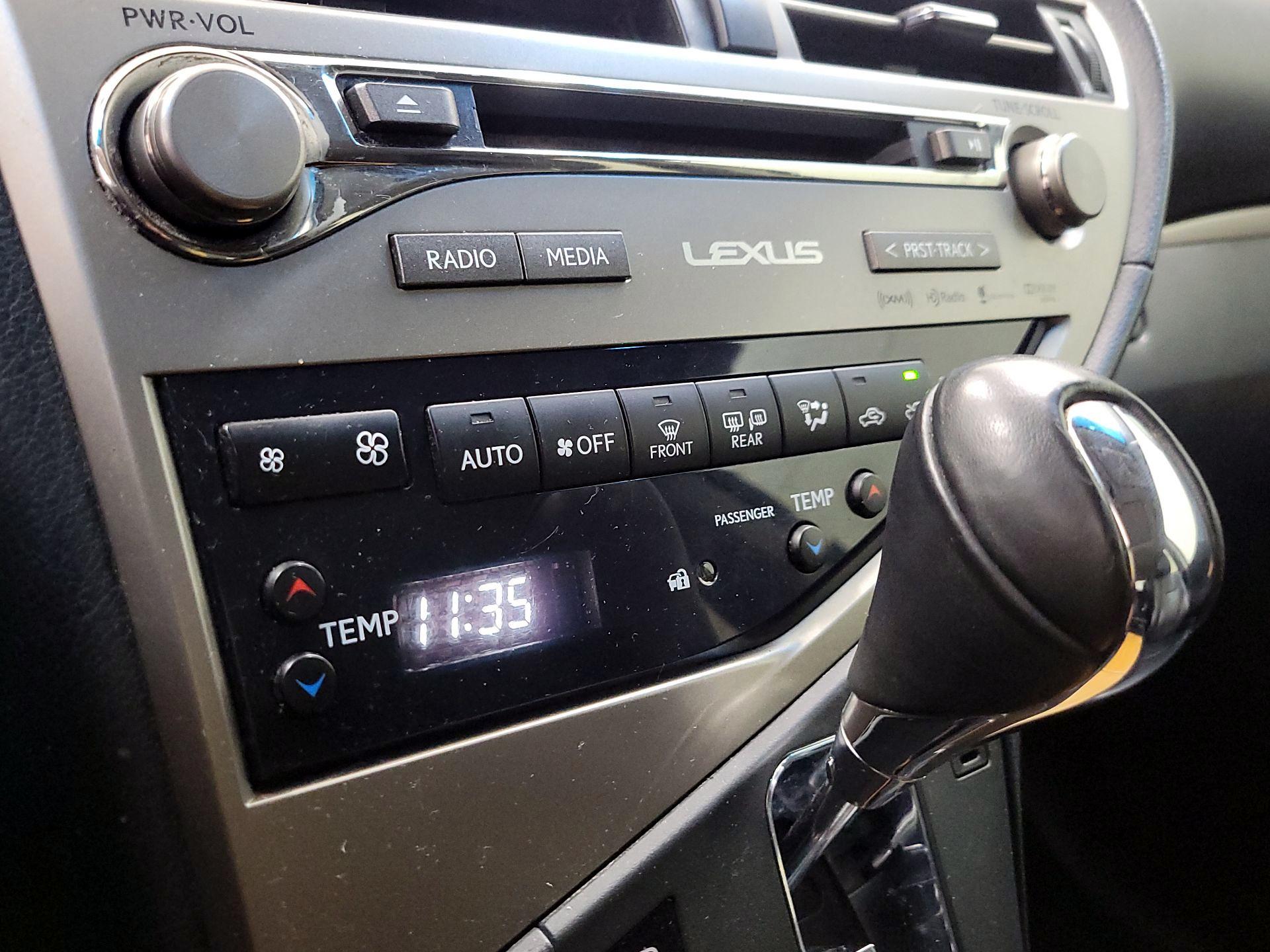 Thumbnail: 2015 Lexus RX - 15