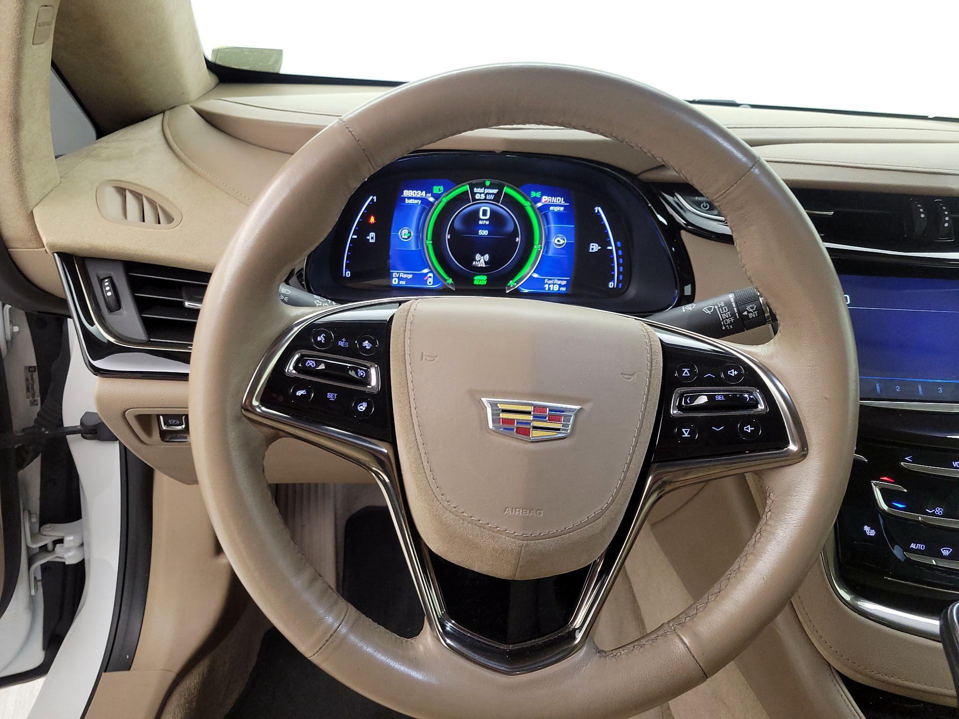 Thumbnail: 2016 Cadillac ELR - 10