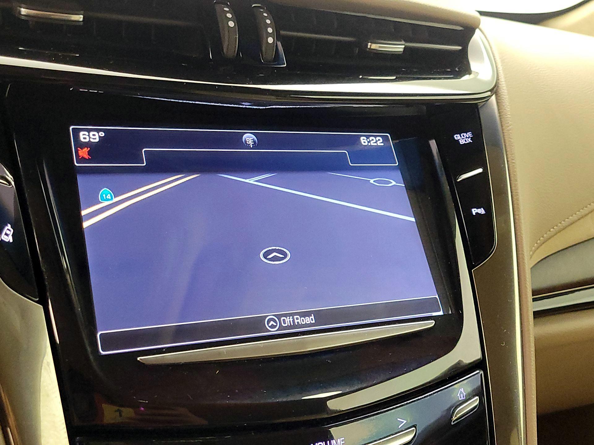 Thumbnail: 2016 Cadillac ELR - 14