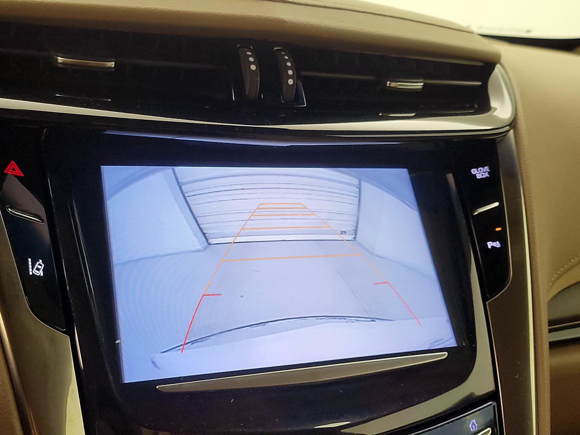 Thumbnail: 2016 Cadillac ELR - 15