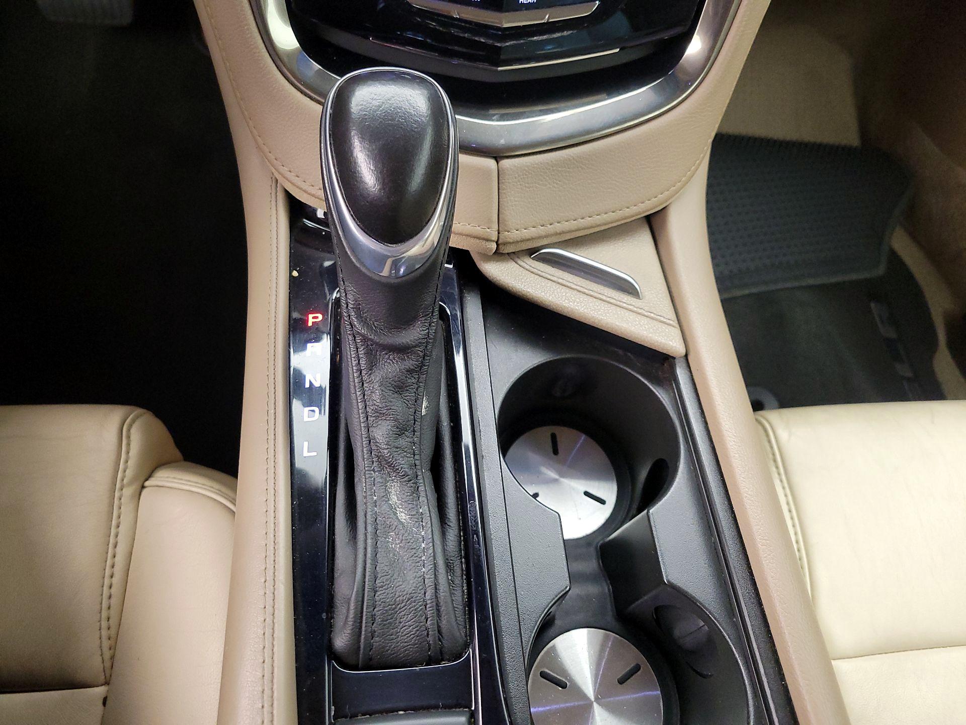 Thumbnail: 2016 Cadillac ELR - 18