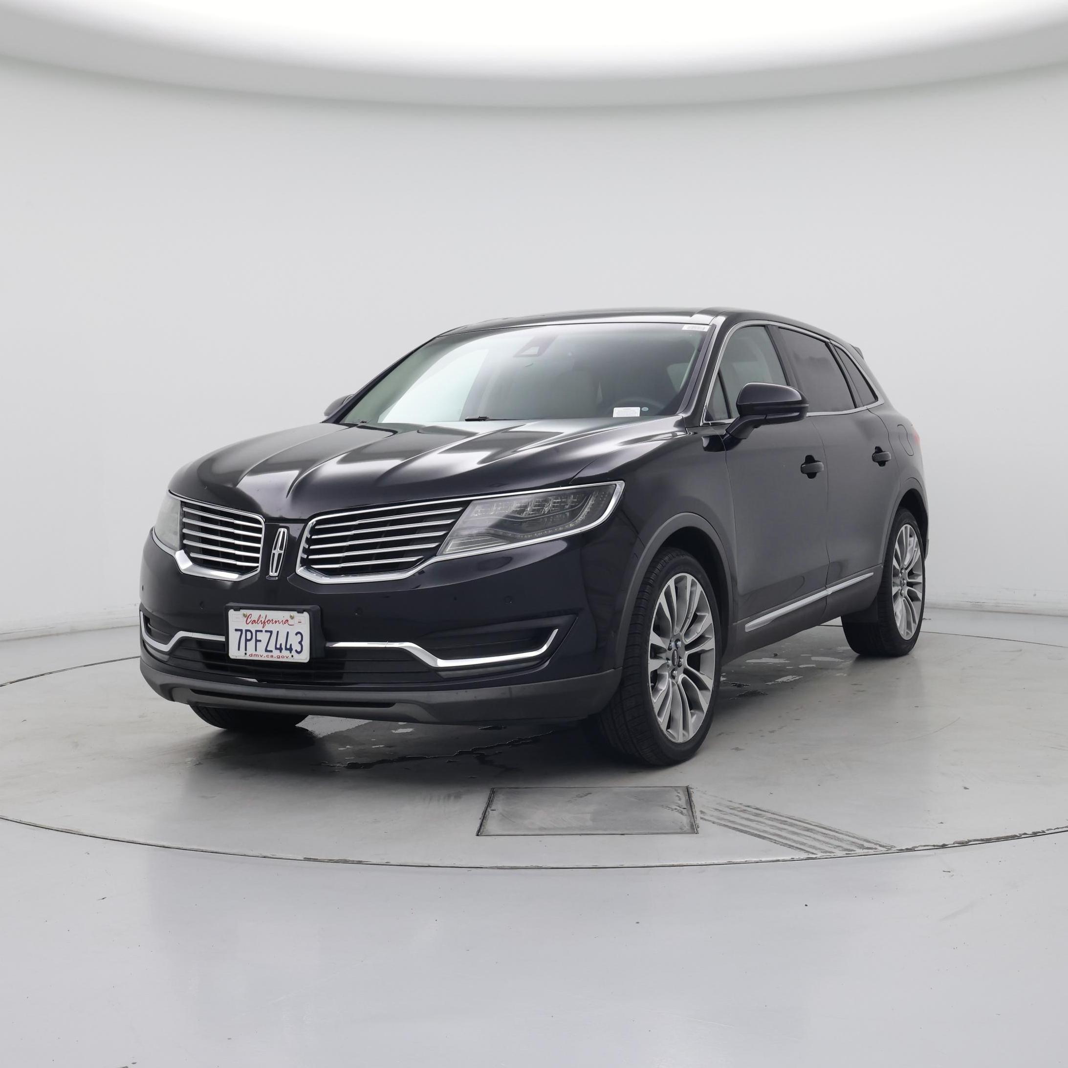 Thumbnail: 2016 Lincoln MKX - 4