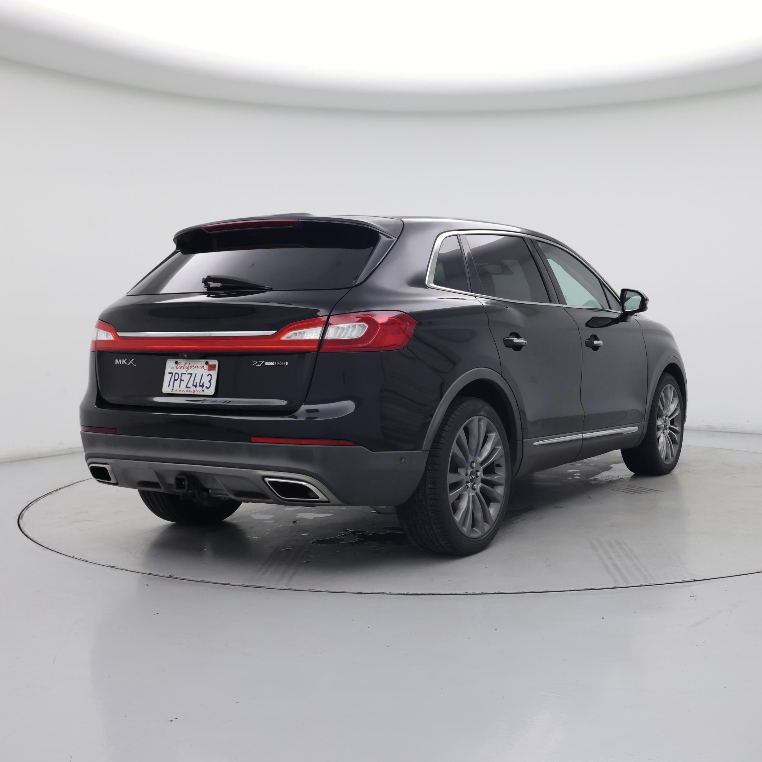 Thumbnail: 2016 Lincoln MKX - 8