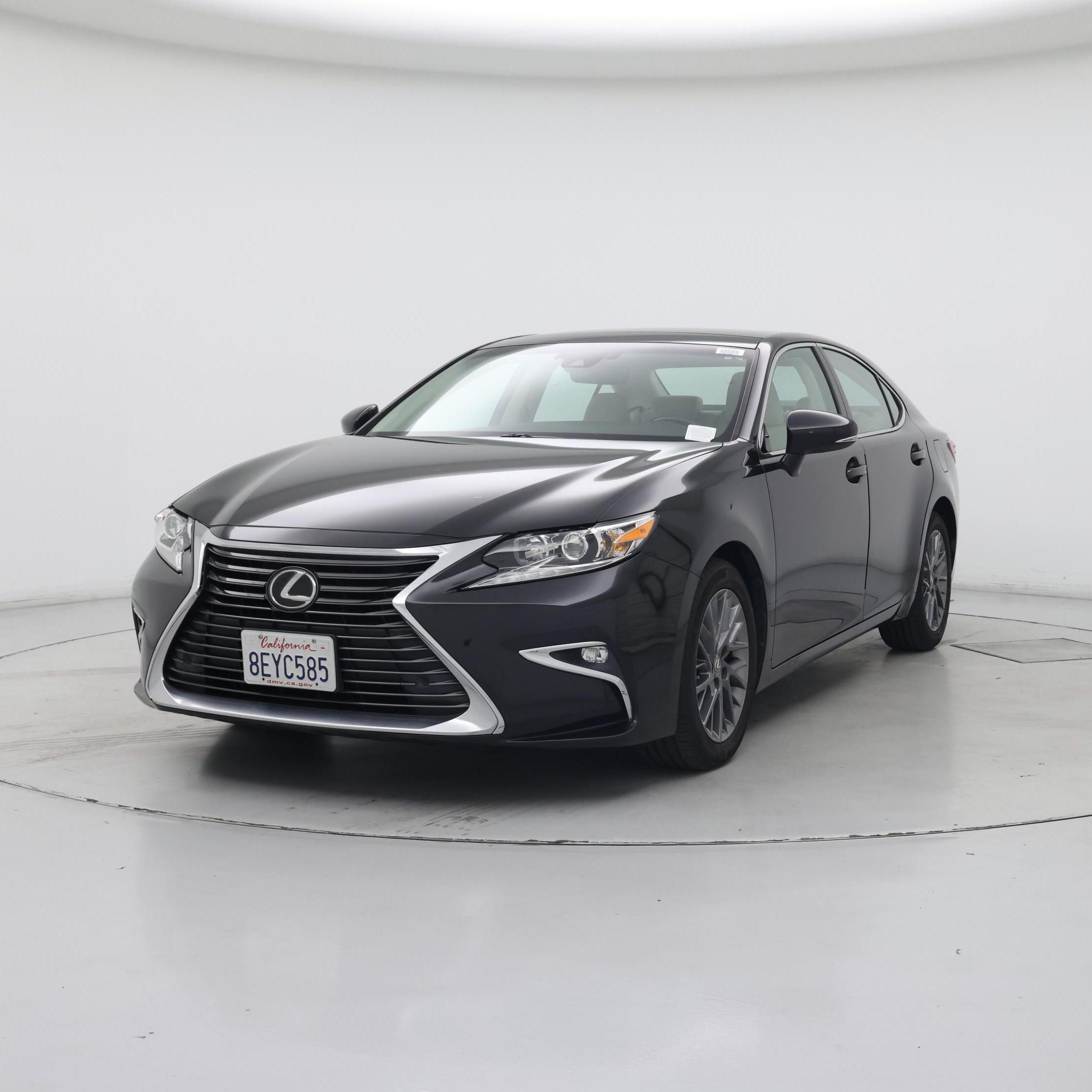 Thumbnail: 2018 Lexus ES - 4