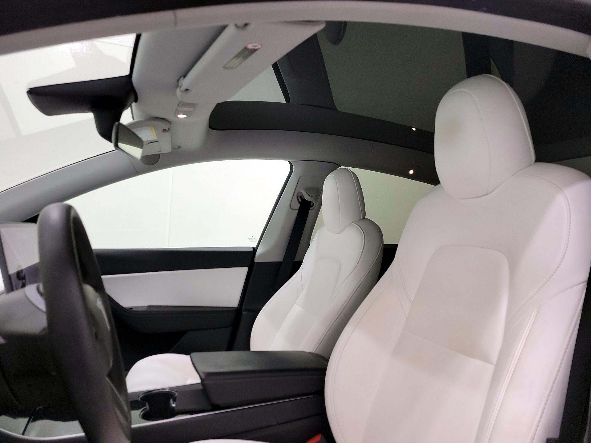 Thumbnail: 2020 Tesla Model Y - 18