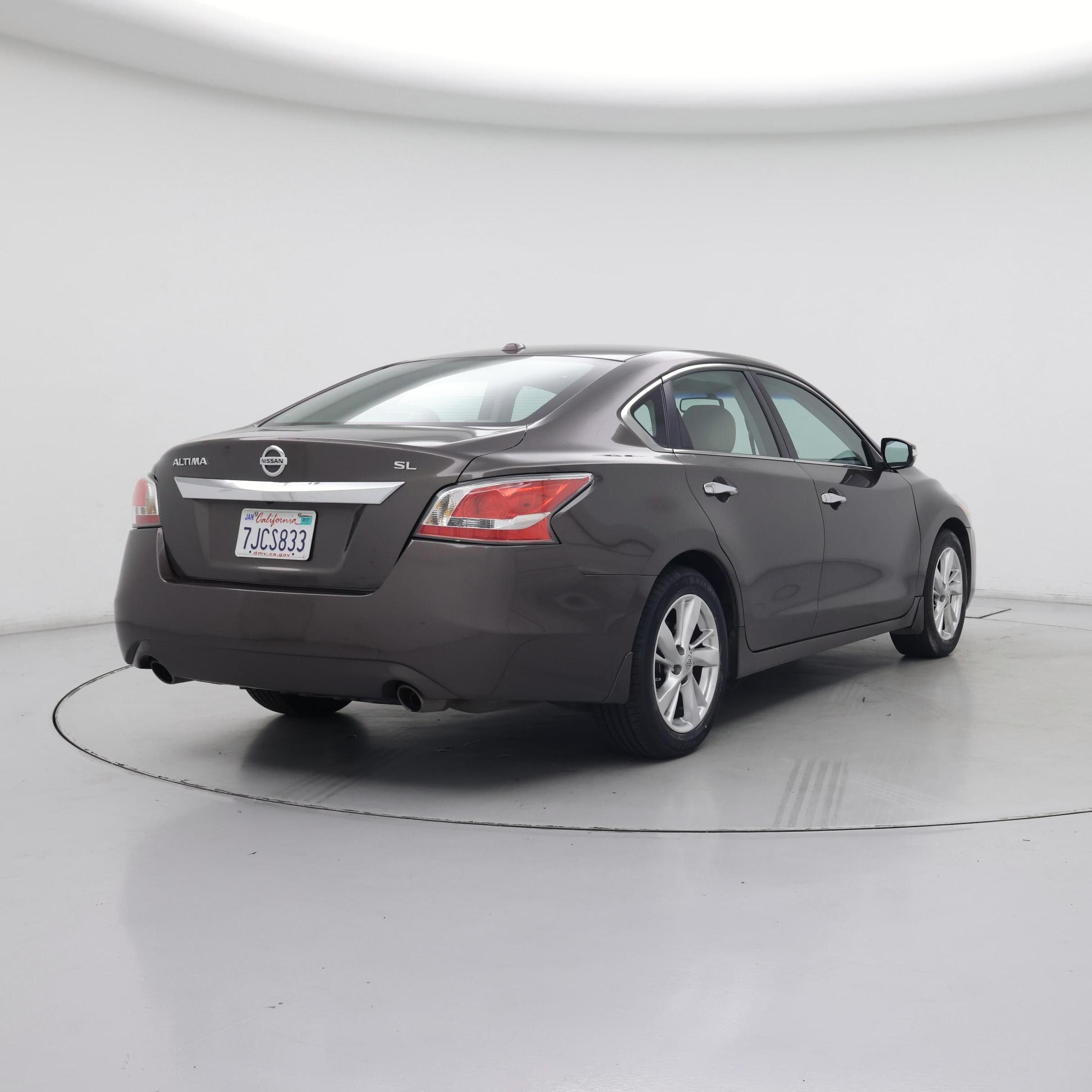Thumbnail: 2015 Nissan Altima - 8