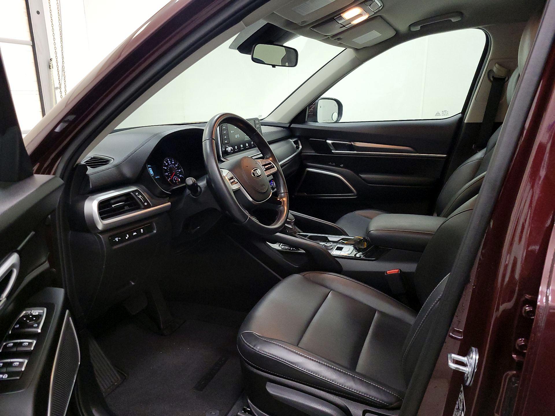 Thumbnail: 2020 Kia Telluride - 11