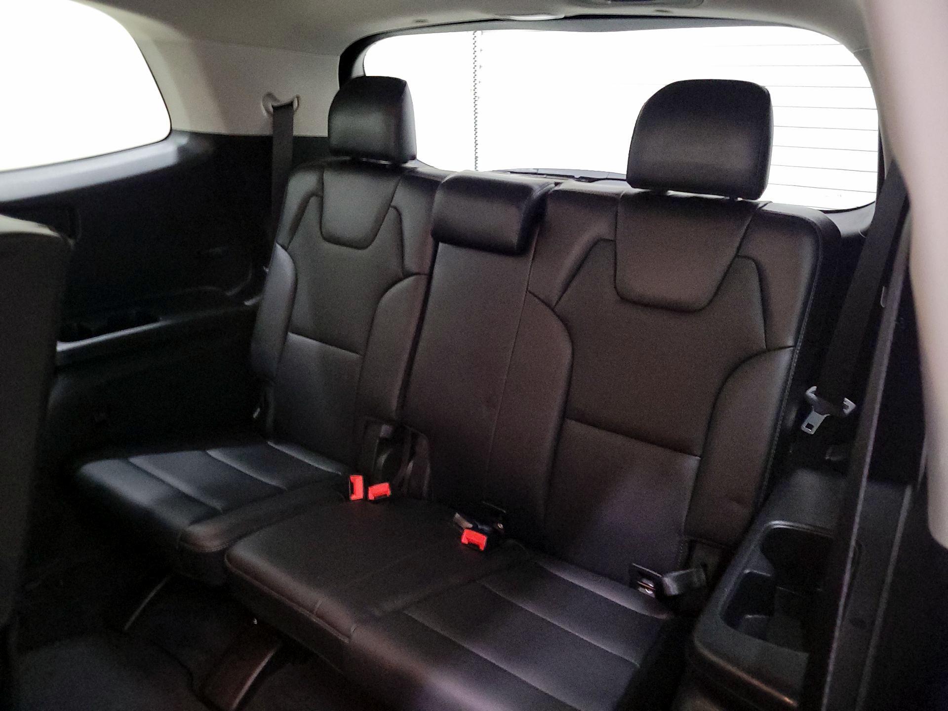 Thumbnail: 2020 Kia Telluride - 20