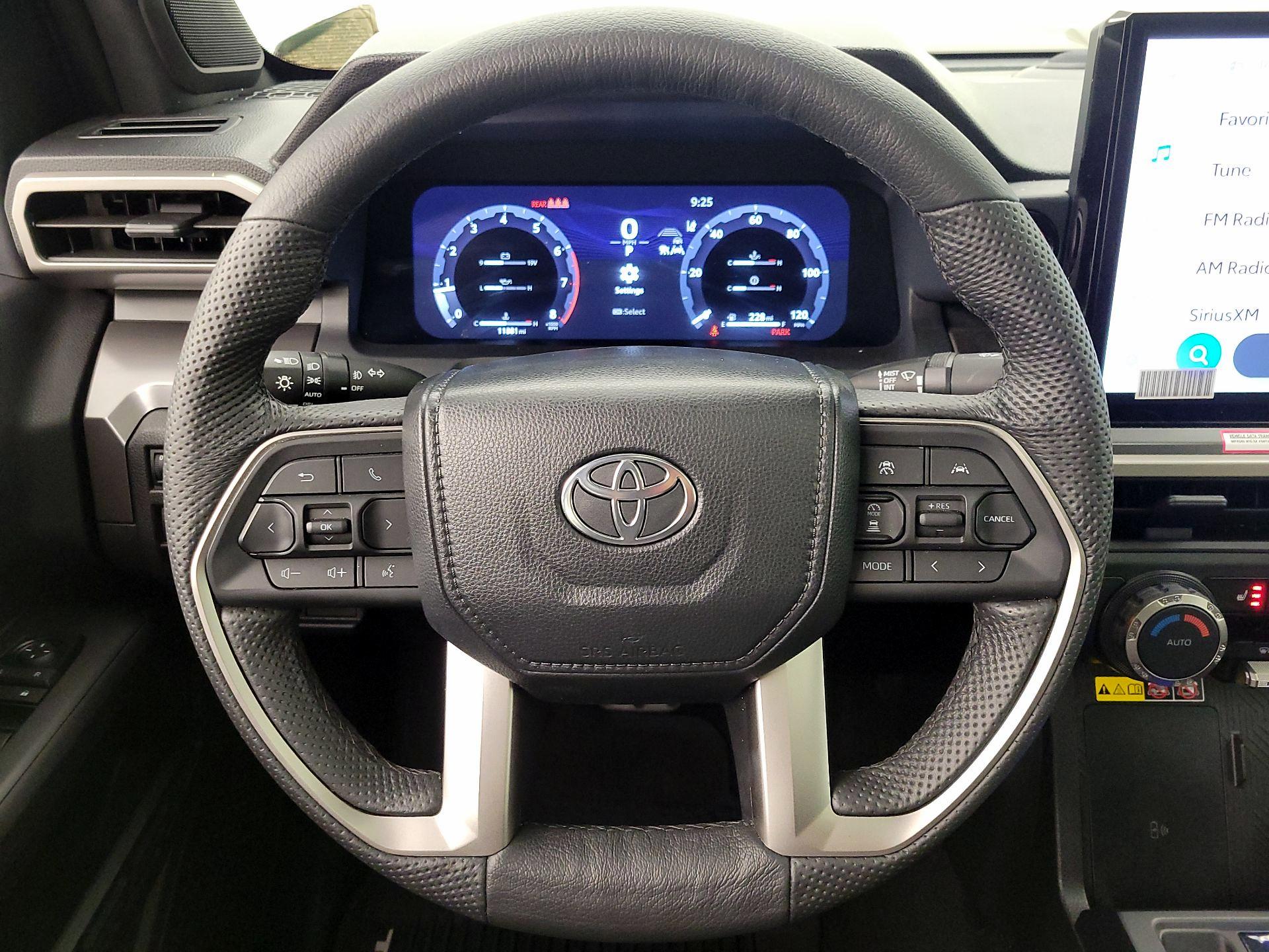 Thumbnail: 2024 Toyota Tacoma - 10