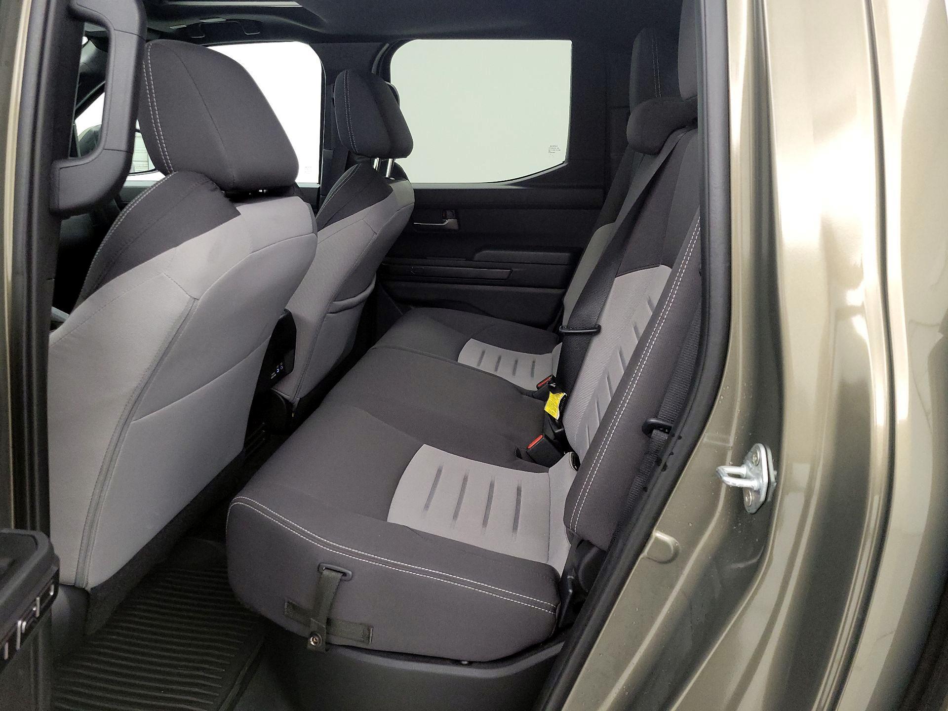 Thumbnail: 2024 Toyota Tacoma - 20