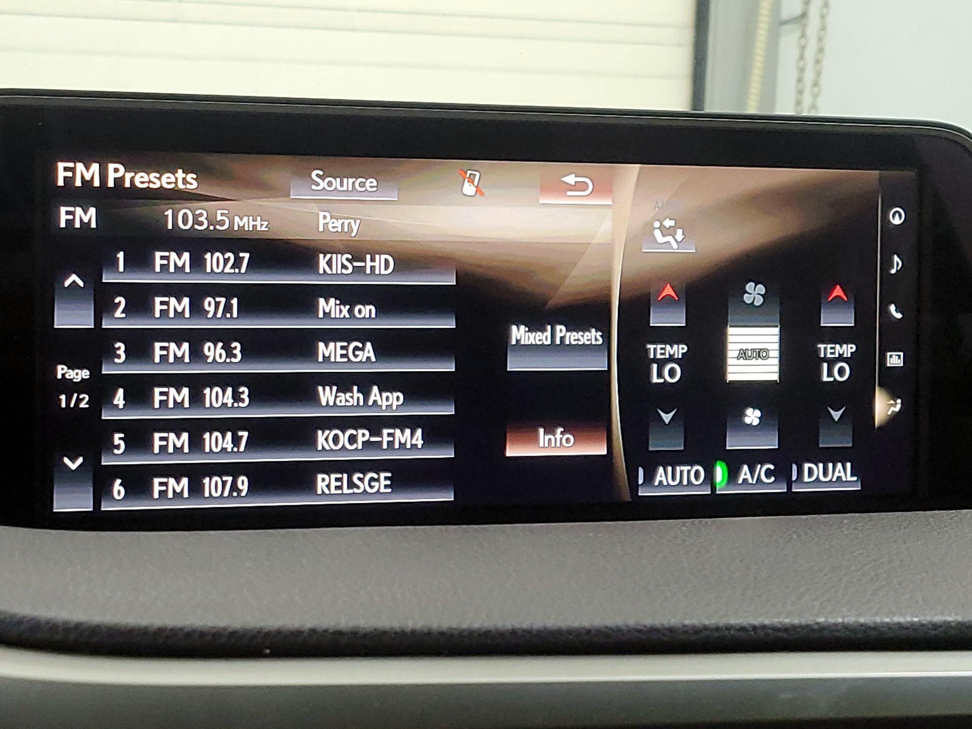 Thumbnail: 2016 Lexus RX - 16