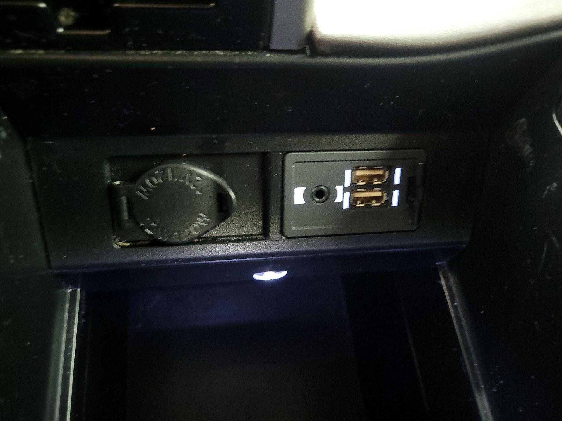 Thumbnail: 2016 Lexus RX - 19