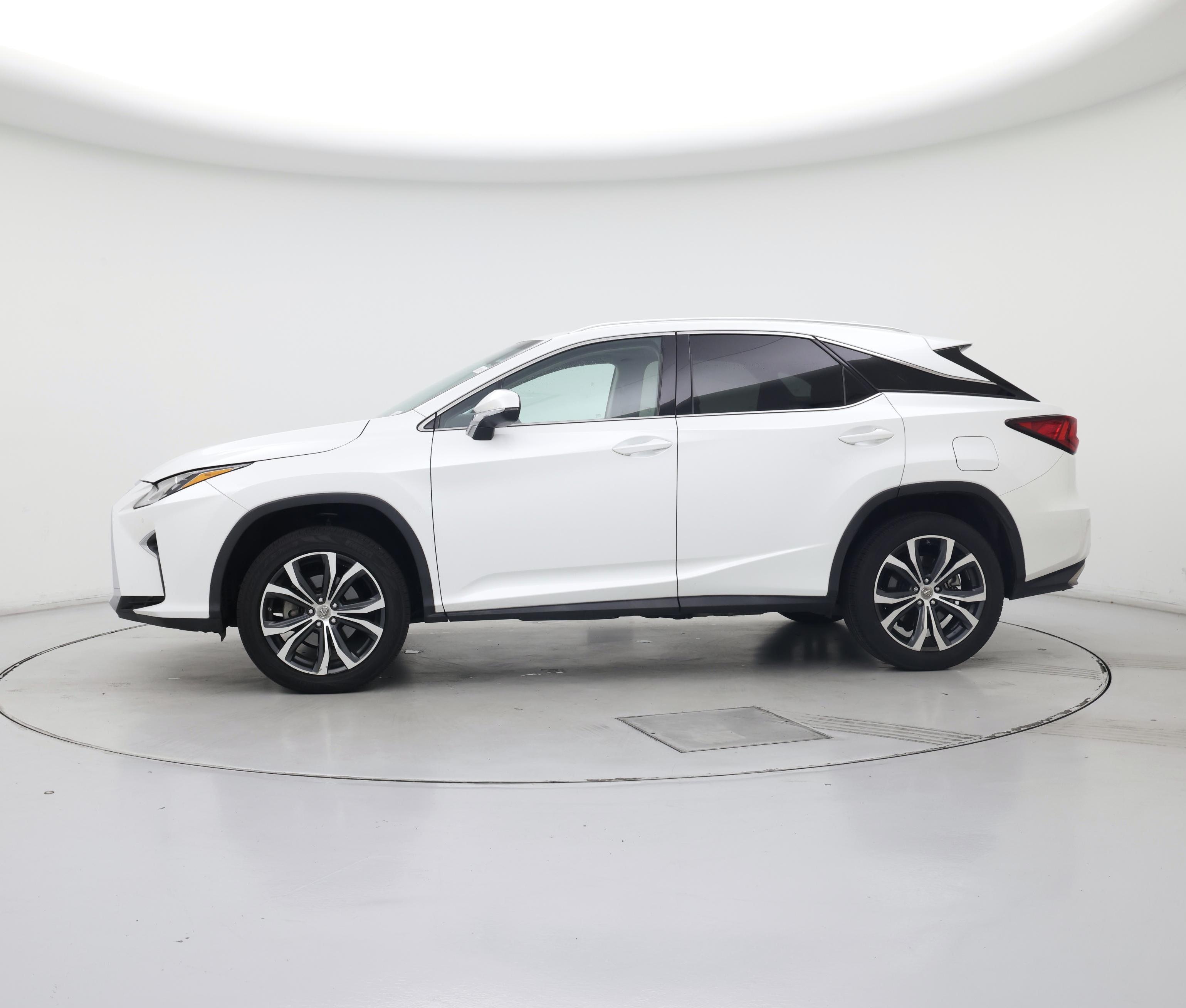 Thumbnail: 2016 Lexus RX - 3