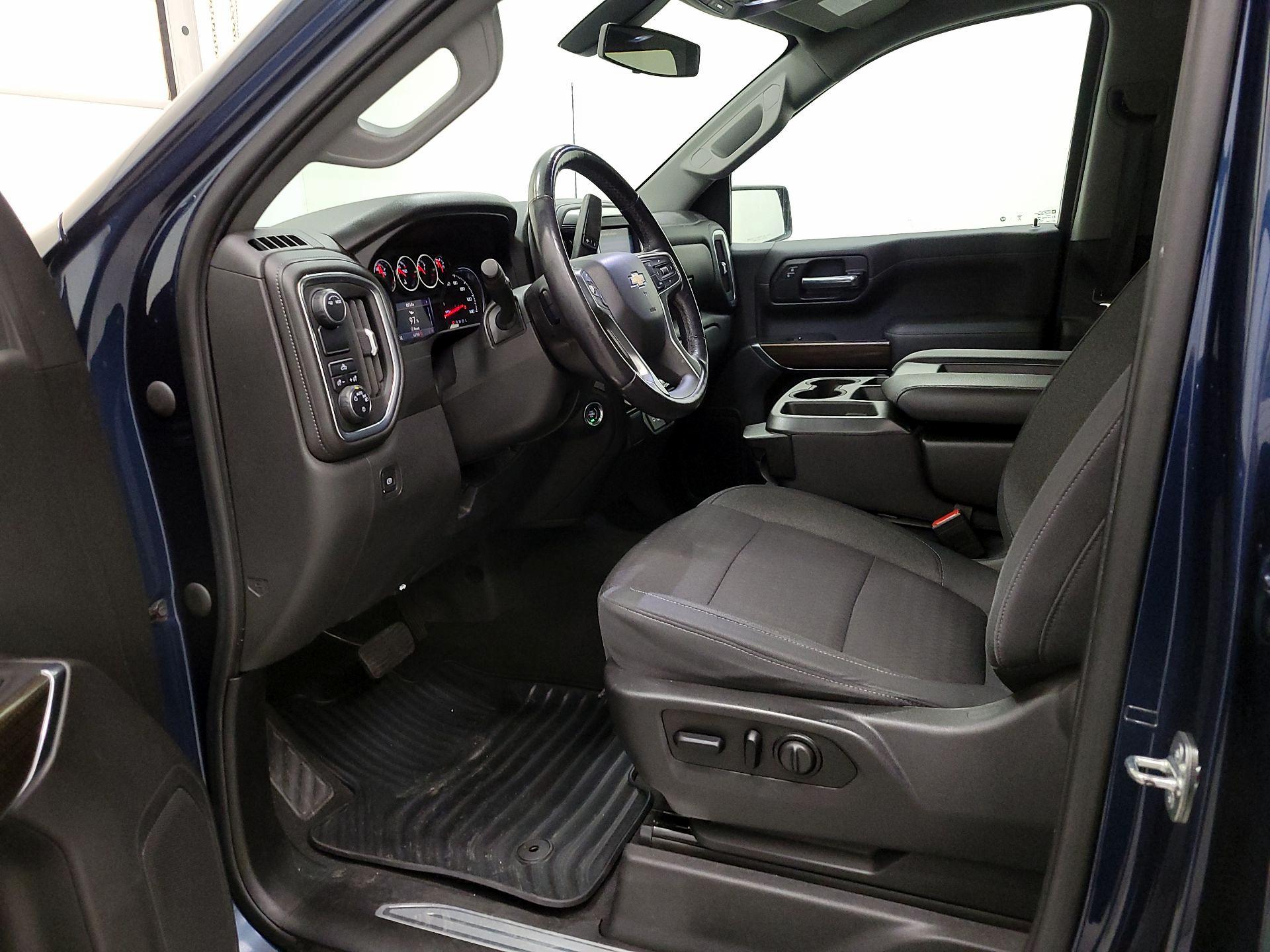 Thumbnail: 2021 Chevrolet Silverado 1500 - 11