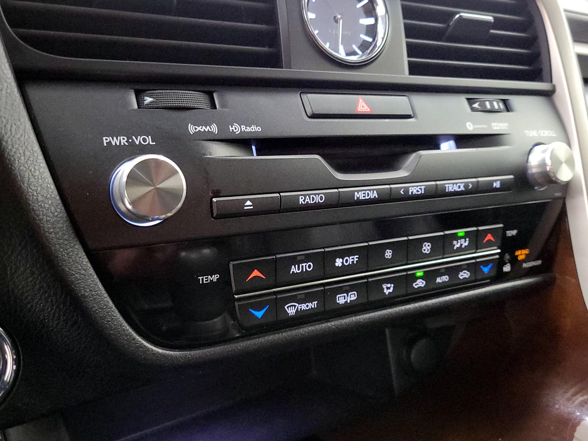 Thumbnail: 2016 Lexus RX - 16