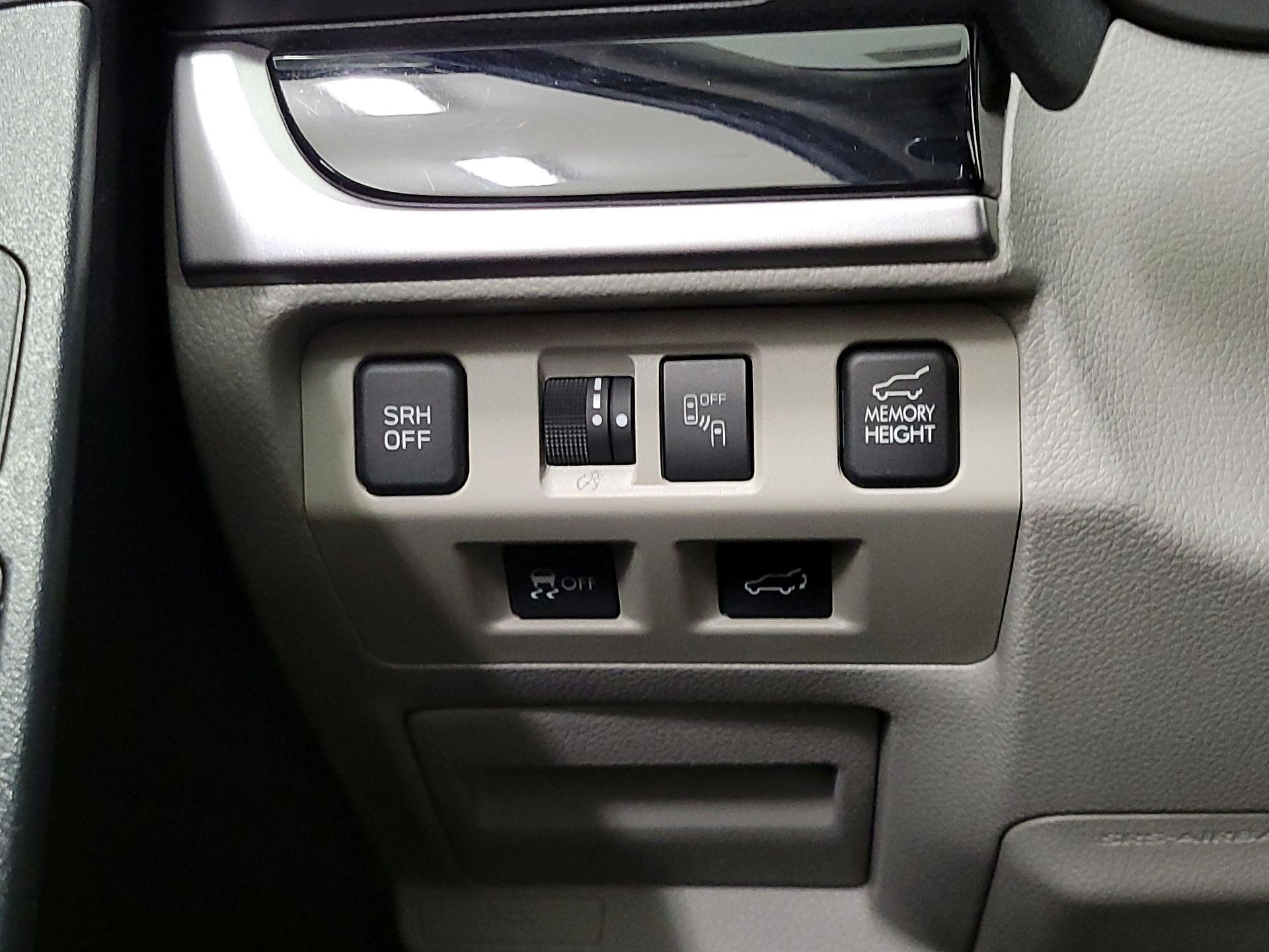 Thumbnail: 2018 Subaru Forester - 13