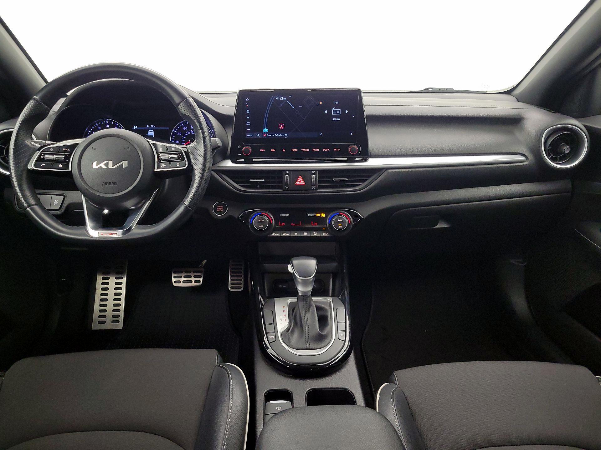 Thumbnail: 2023 Kia Forte - 9