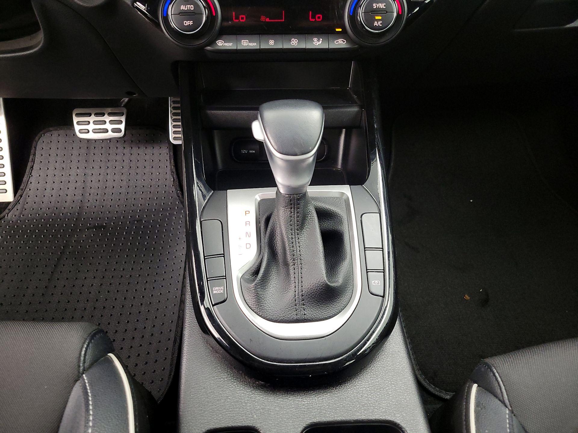 Thumbnail: 2023 Kia Forte - 18