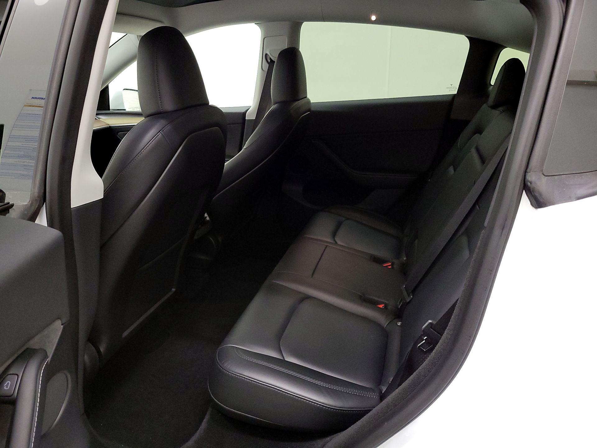 Thumbnail: 2023 Tesla Model Y - 19