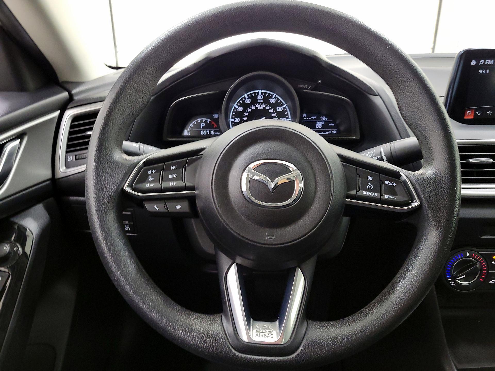 Thumbnail: 2017 Mazda Mazda3 - 10