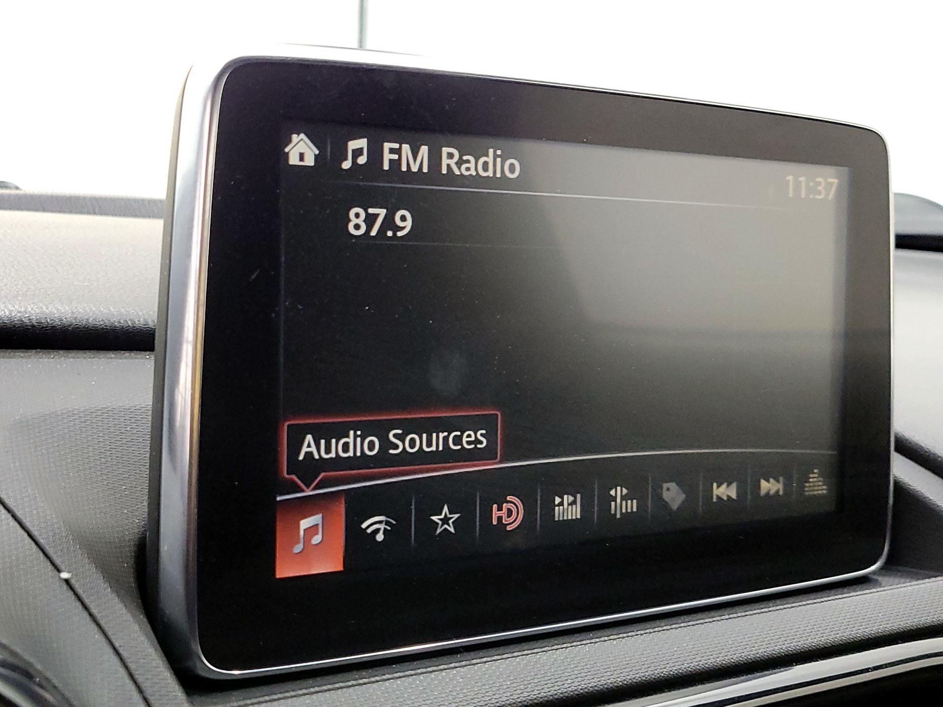 Thumbnail: 2016 Mazda MX-5 Miata - 14