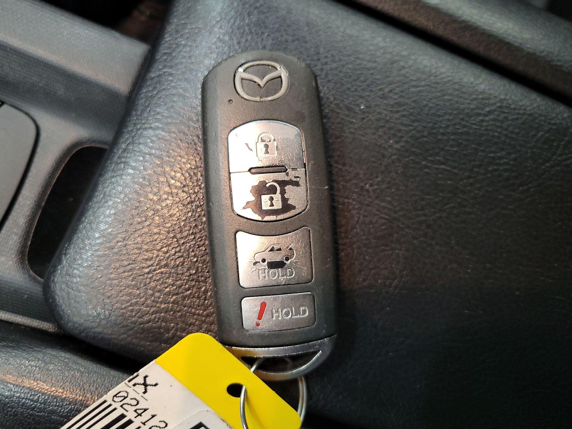 Thumbnail: 2016 Mazda MX-5 Miata - 20