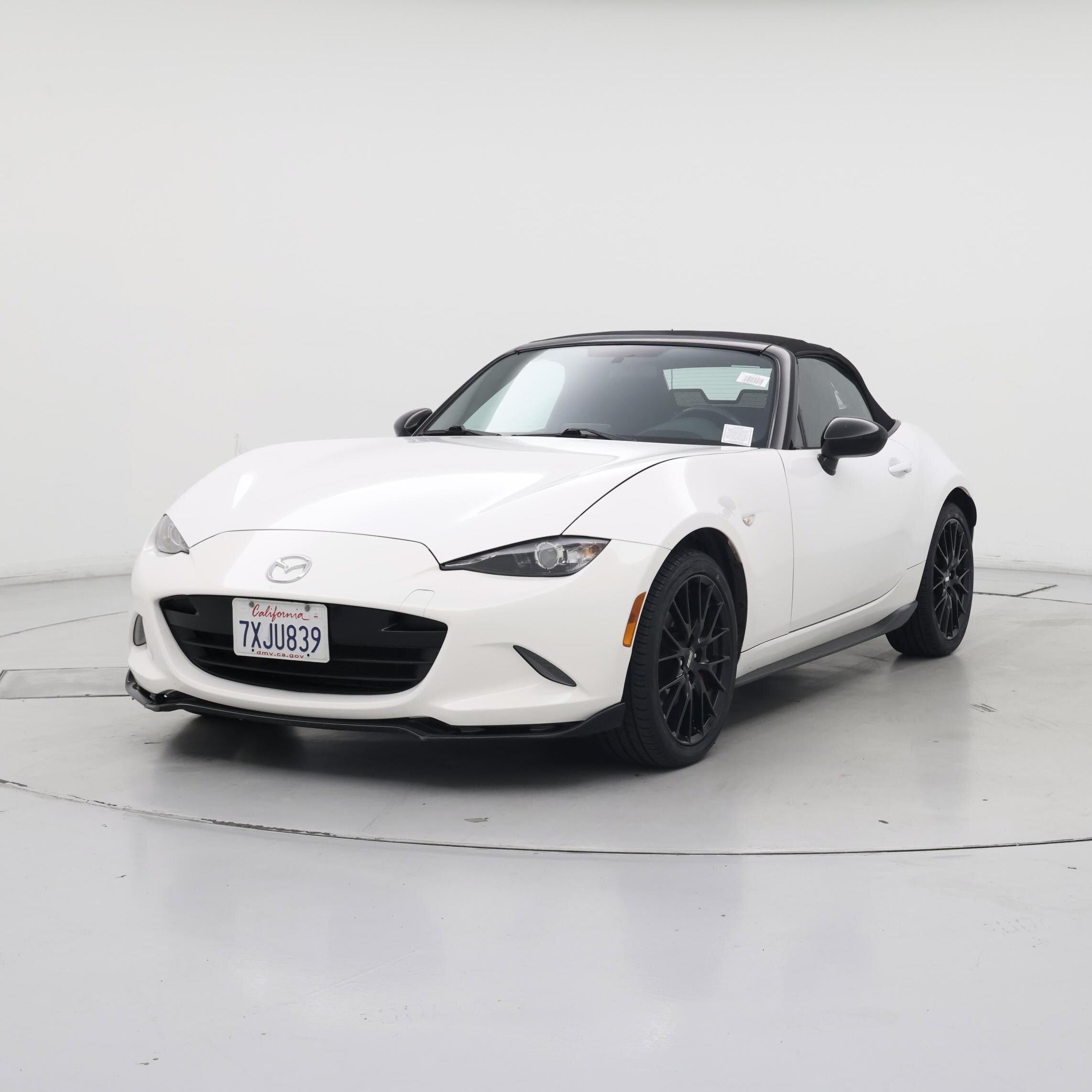 Thumbnail: 2016 Mazda MX-5 Miata - 4