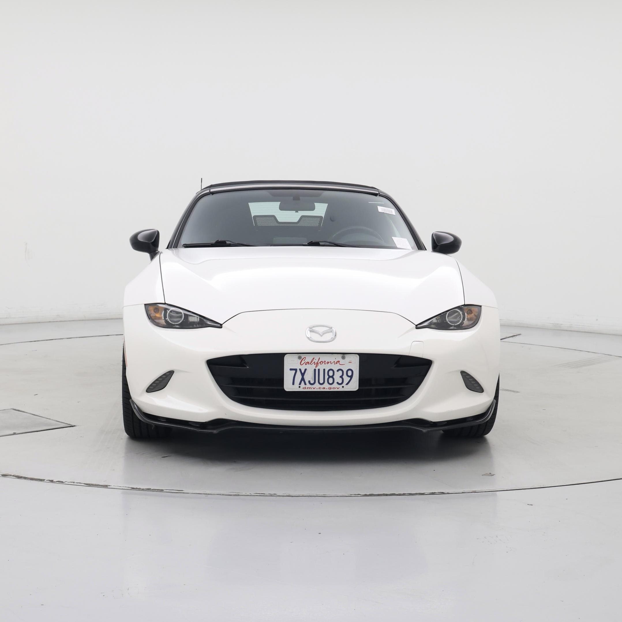 Thumbnail: 2016 Mazda MX-5 Miata - 5