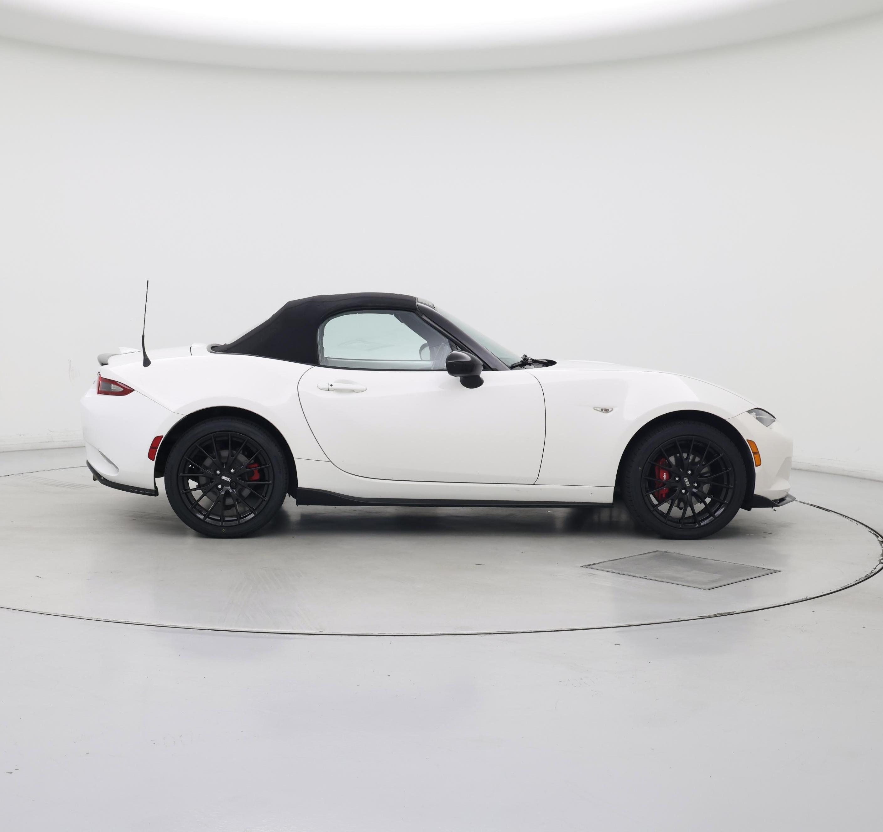 Thumbnail: 2016 Mazda MX-5 Miata - 7