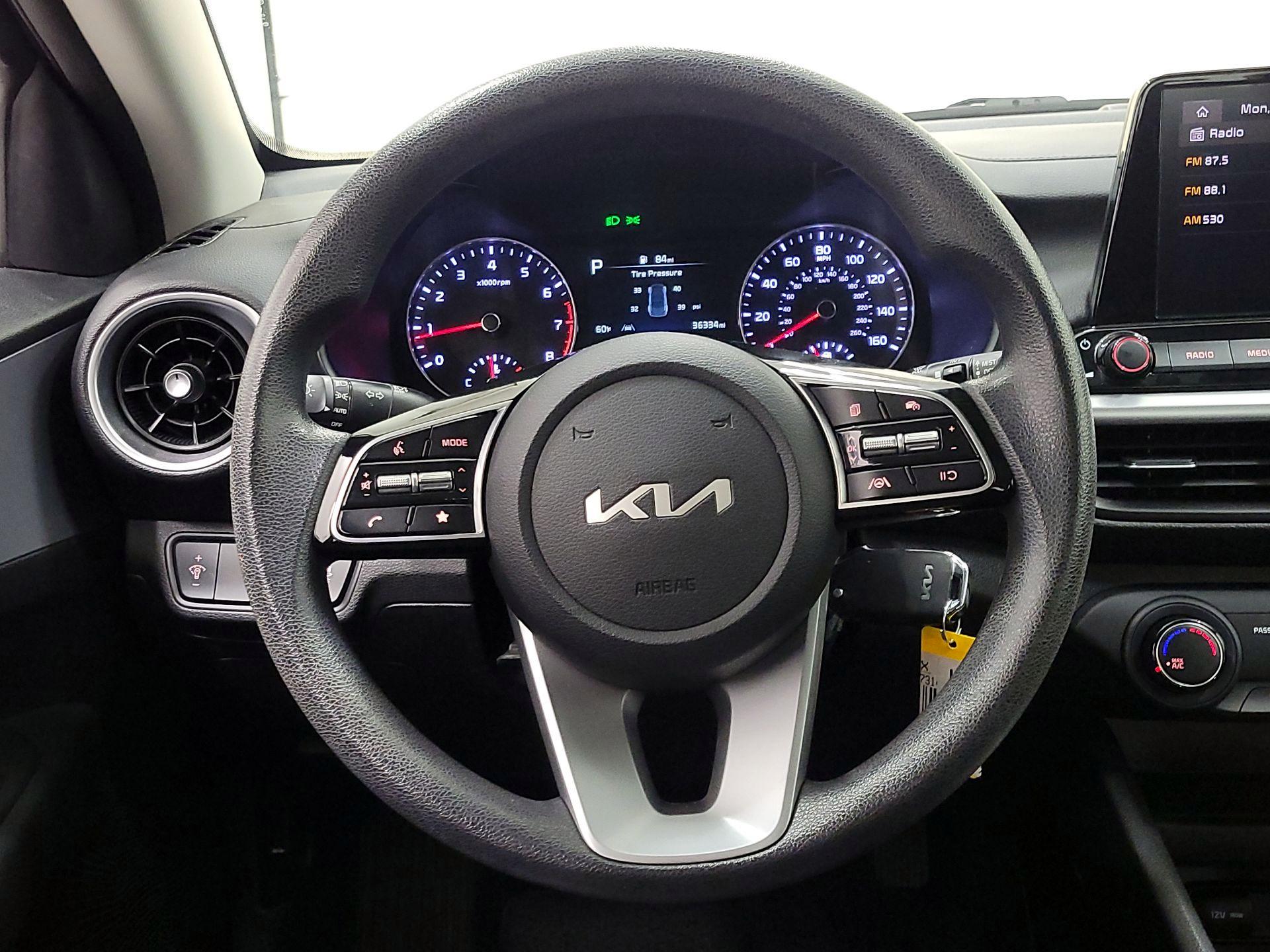 Thumbnail: 2023 Kia Forte - 10